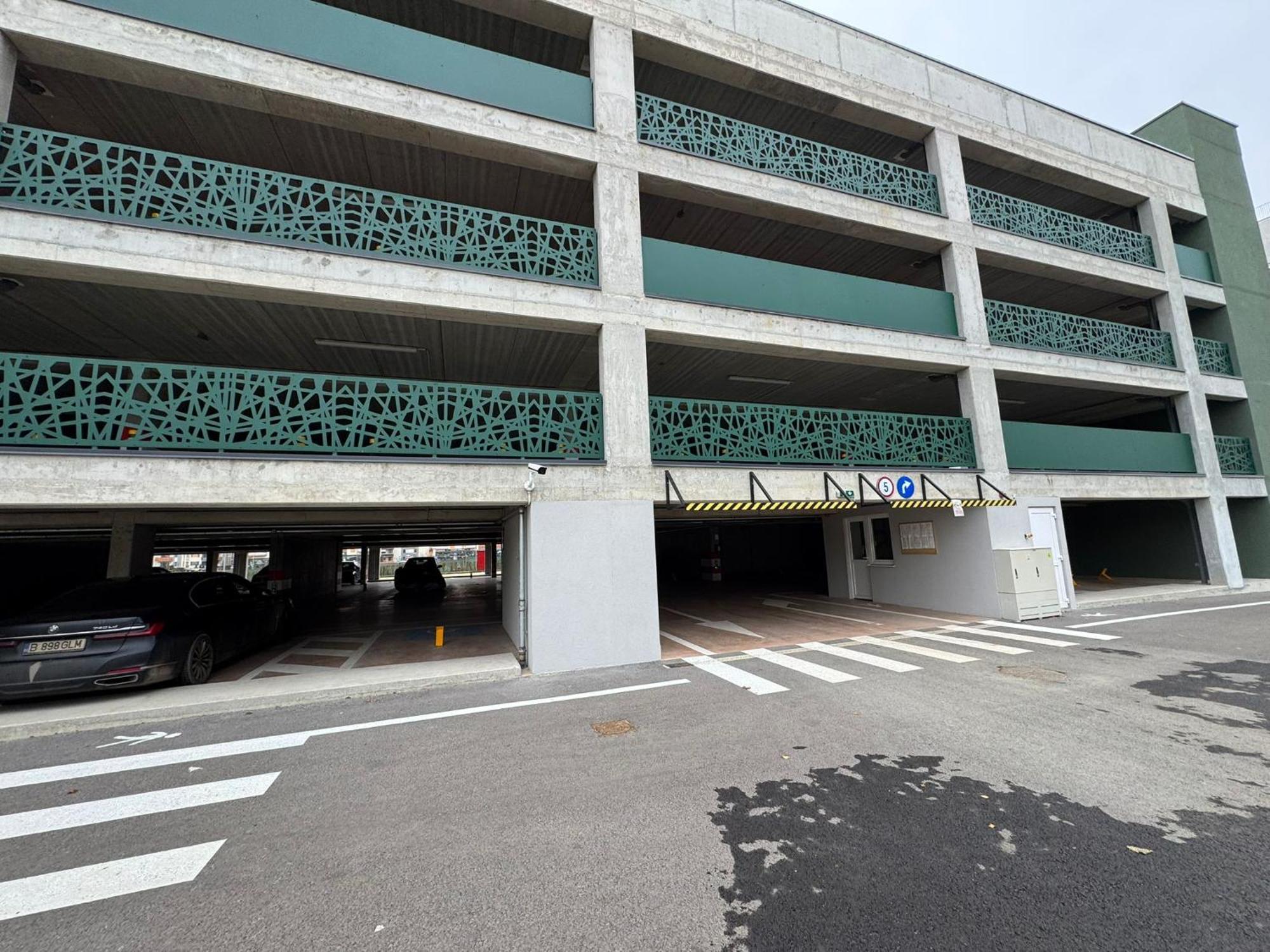 Coresi Mall Area Studios & Apartments By Glam Brașov Exterior foto