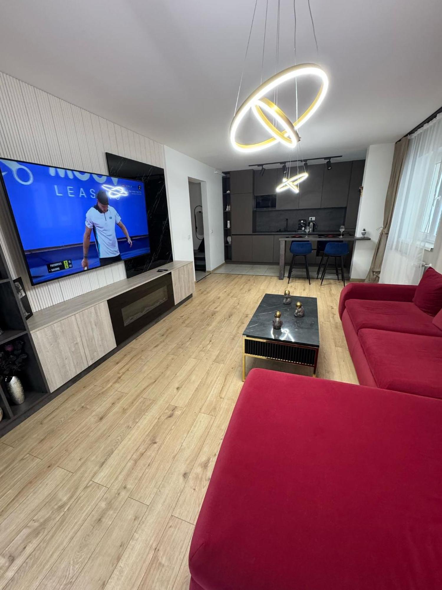 Coresi Mall Area Studios & Apartments By Glam Brașov Exterior foto
